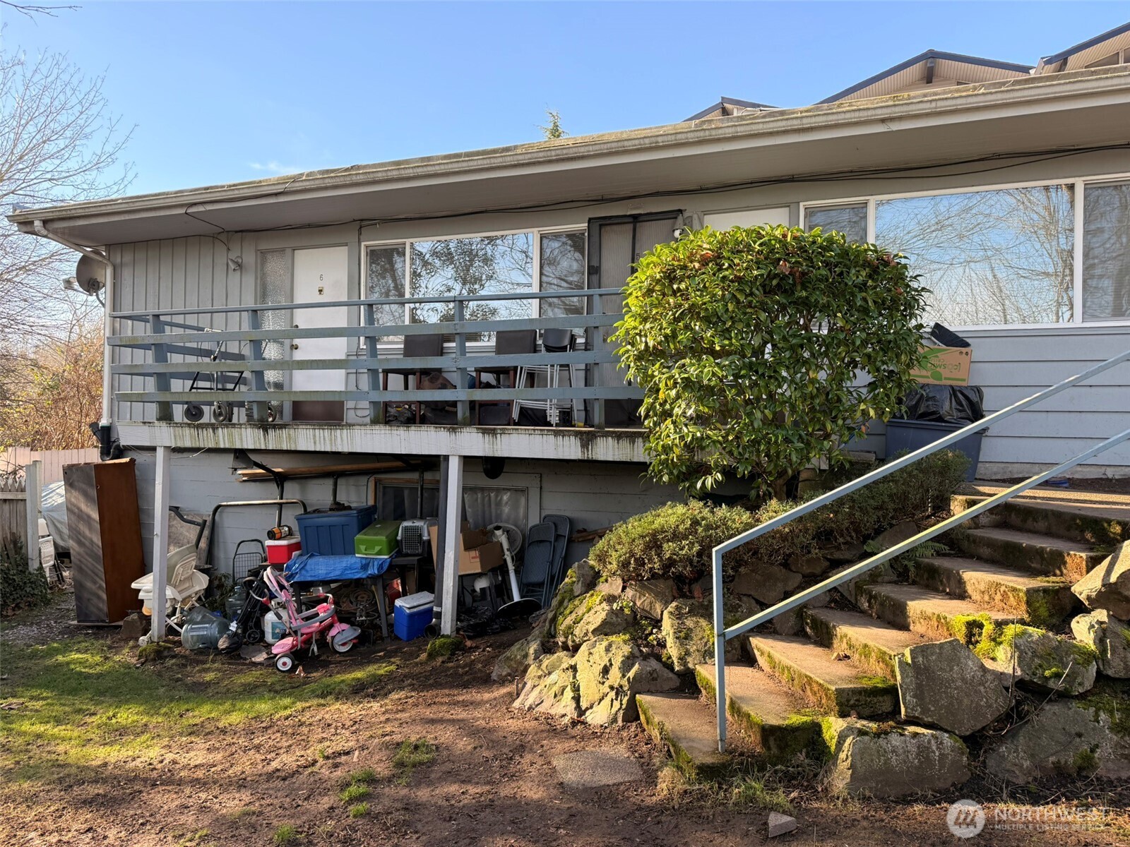 2109 W Raye Street , Seattle, WA 98199