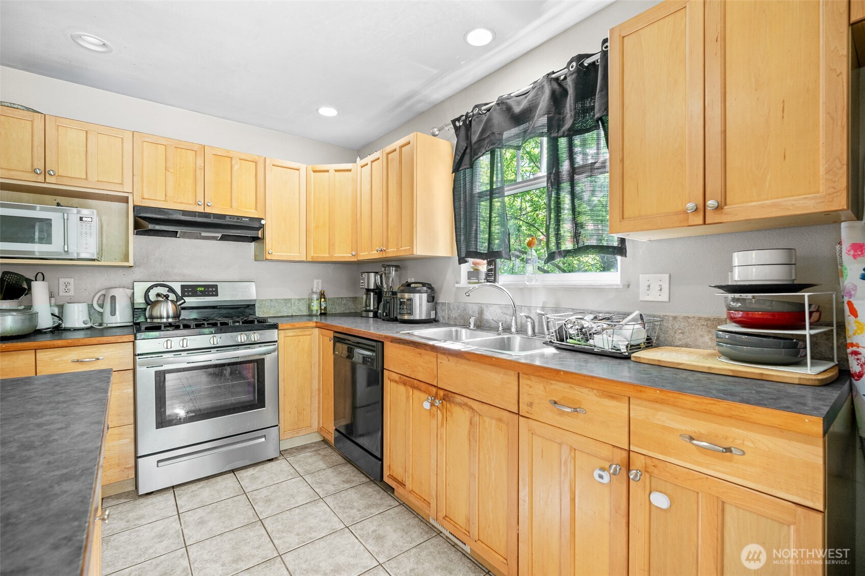 3604 Seneca Drive , Mount Vernon, WA 98273