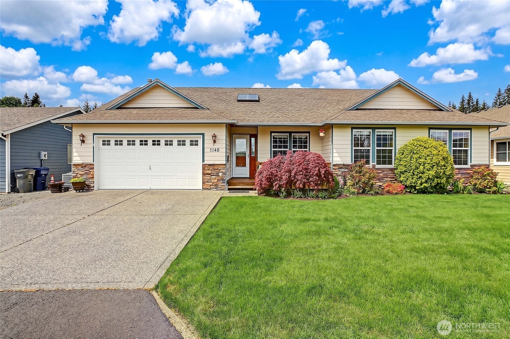 1148 Central Drive , Camano Island, WA 98282
