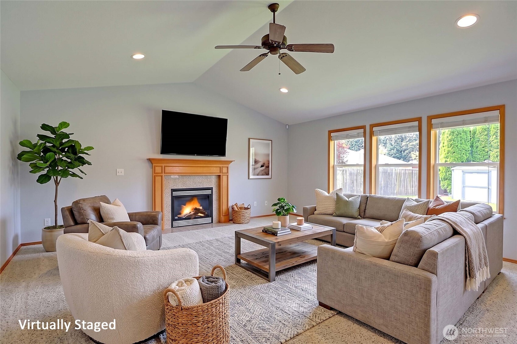 1148 Central Drive , Camano Island, WA 98282
