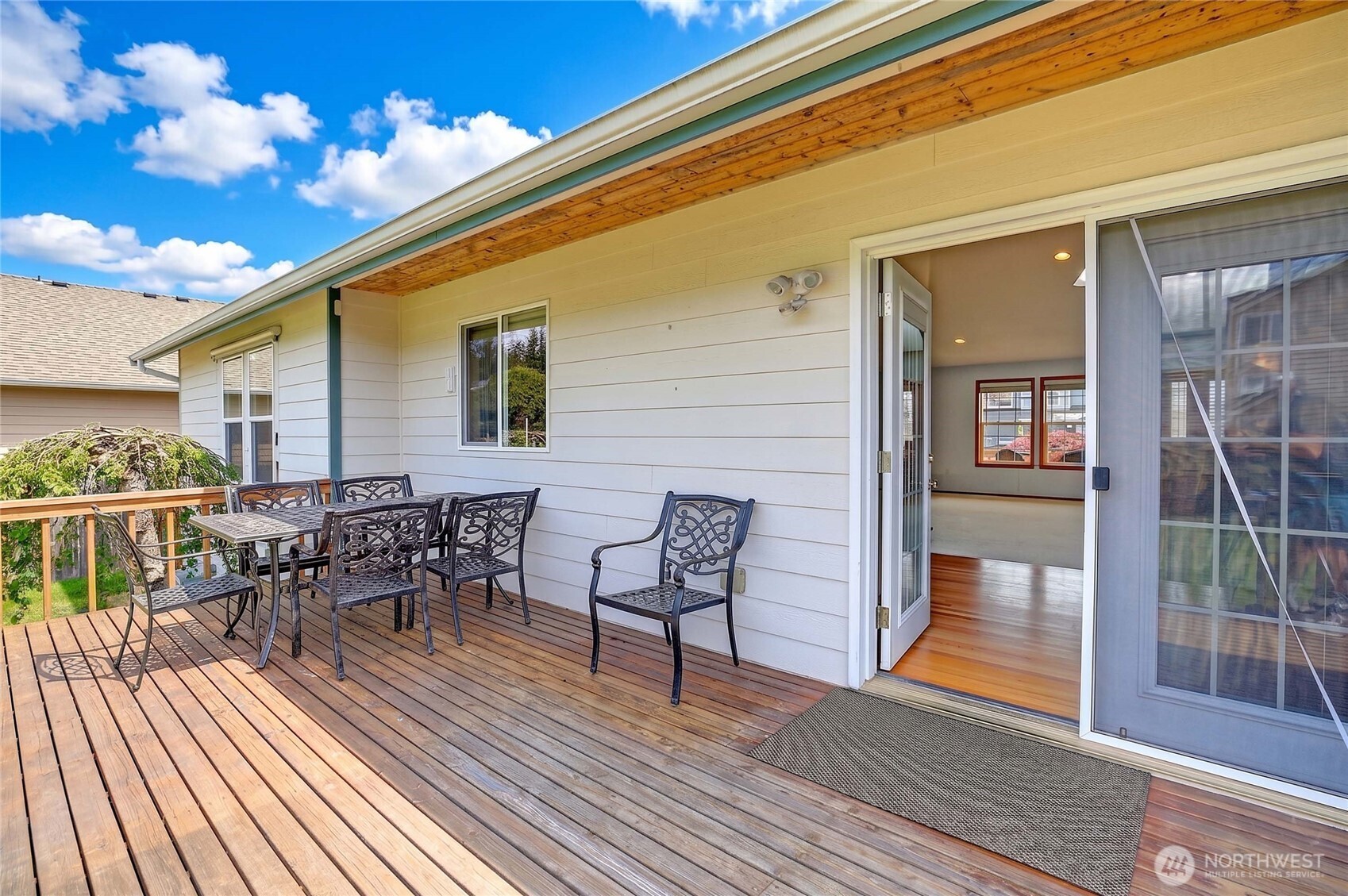 1148 Central Drive , Camano Island, WA 98282