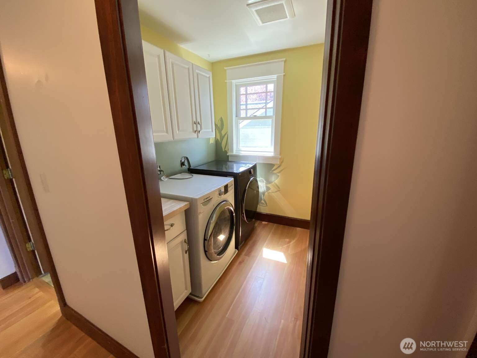 2824 N Lawrence Street , Tacoma, WA 98407