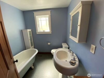 2824 N Lawrence Street , Tacoma, WA 98407 - Photo 7