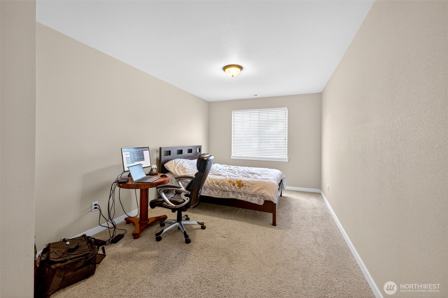 438 Riley Court E, Enumclaw, WA 98022