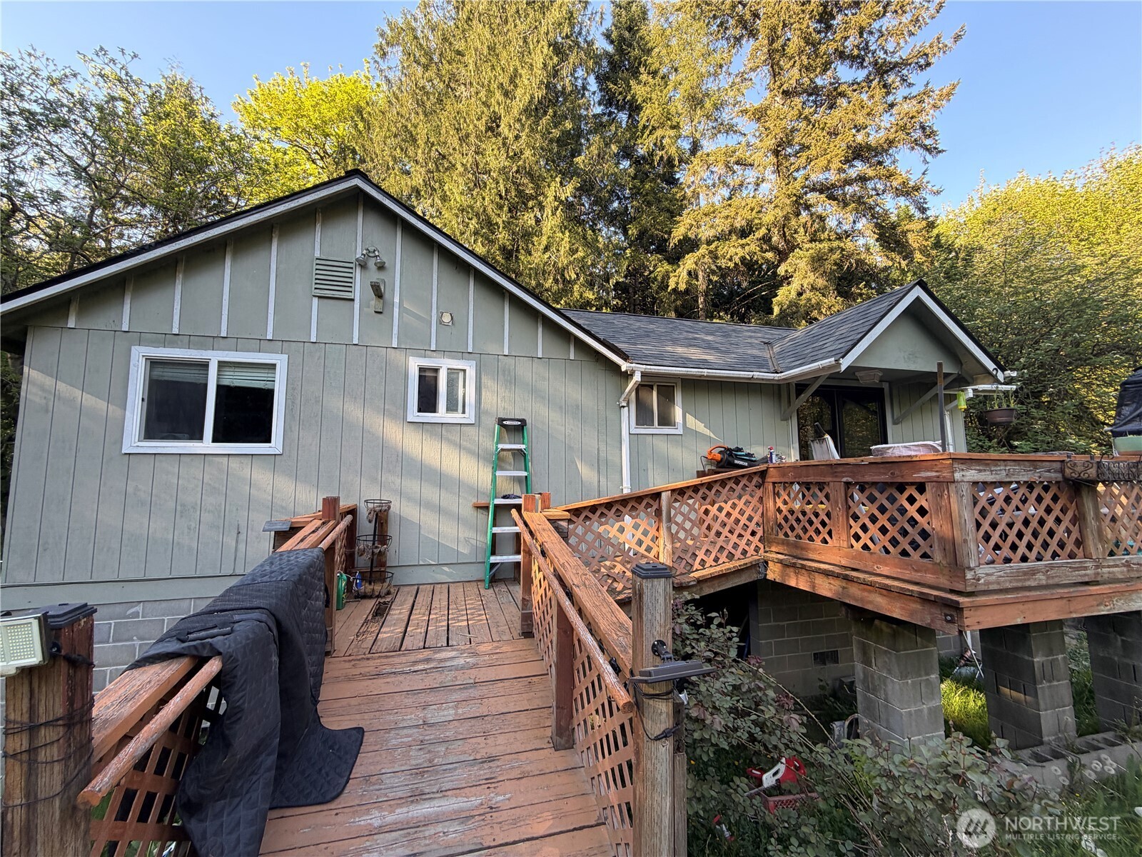 41766 N Shore Lane , Concrete, WA 98237