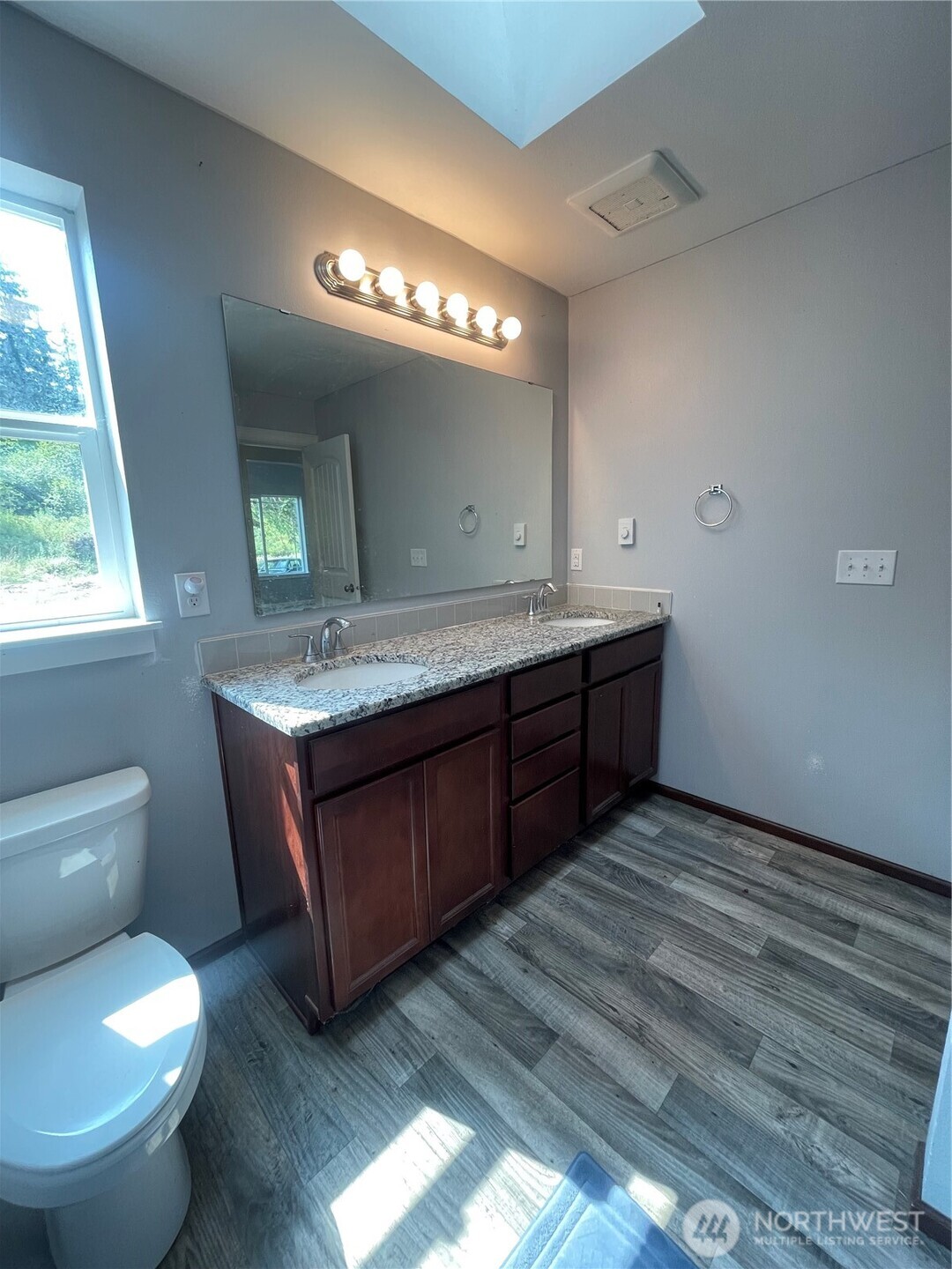 397 Bunker Road , Chehalis, WA 98532
