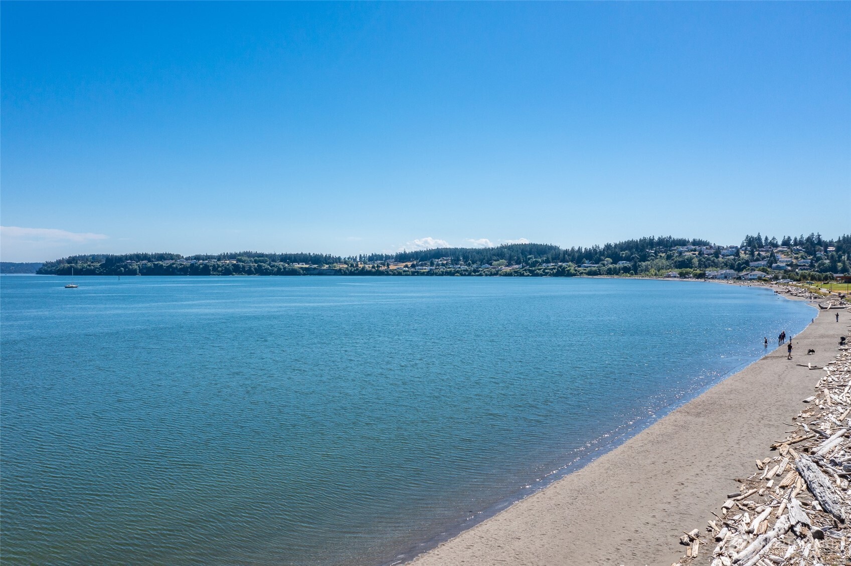 651 SE Bayshore Drive #E102, Oak Harbor, WA 98277