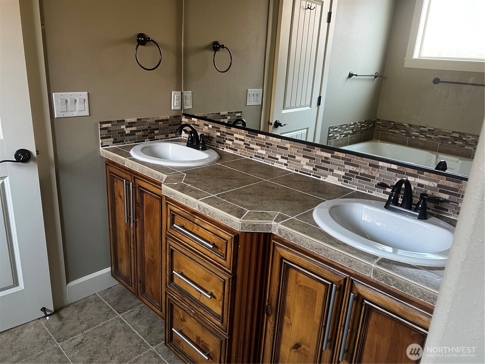 1506 S Dusky Drive , Ridgefield, WA 98642