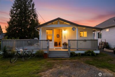 7403 Sunset Drive , Blaine, WA 98230