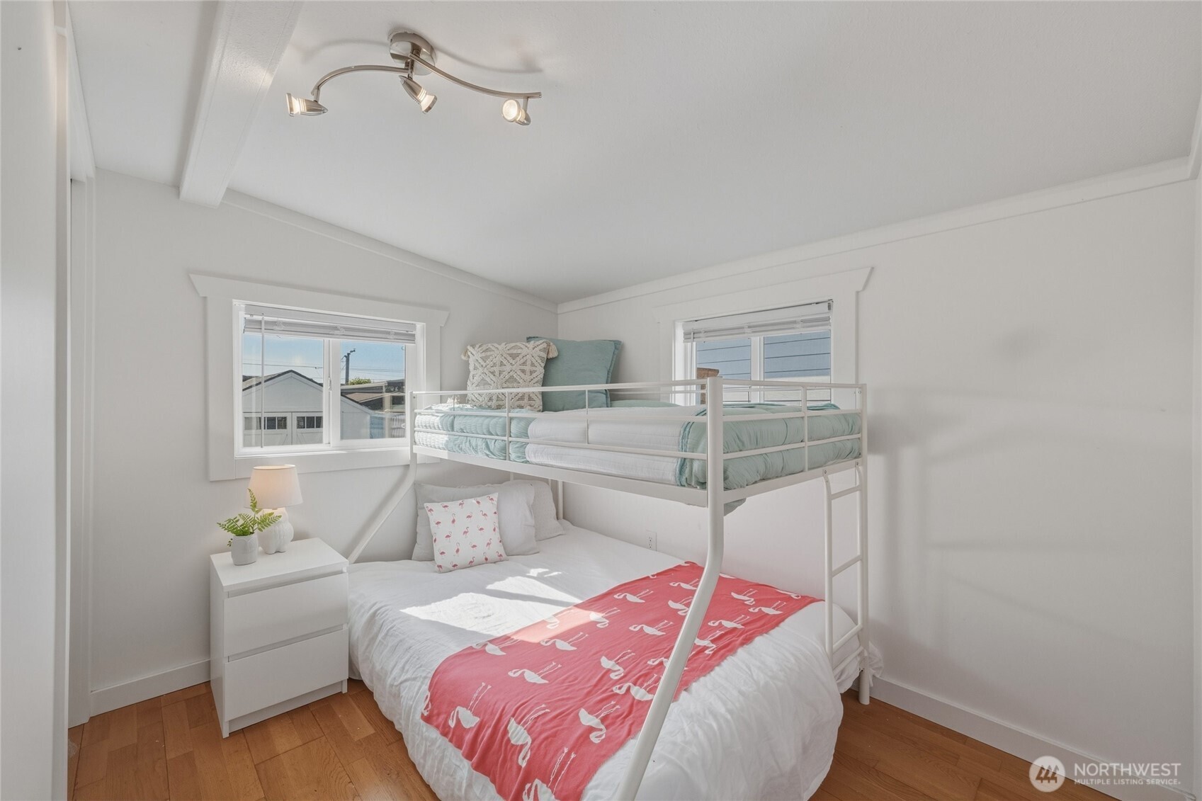 7403 Sunset Drive , Blaine, WA 98230