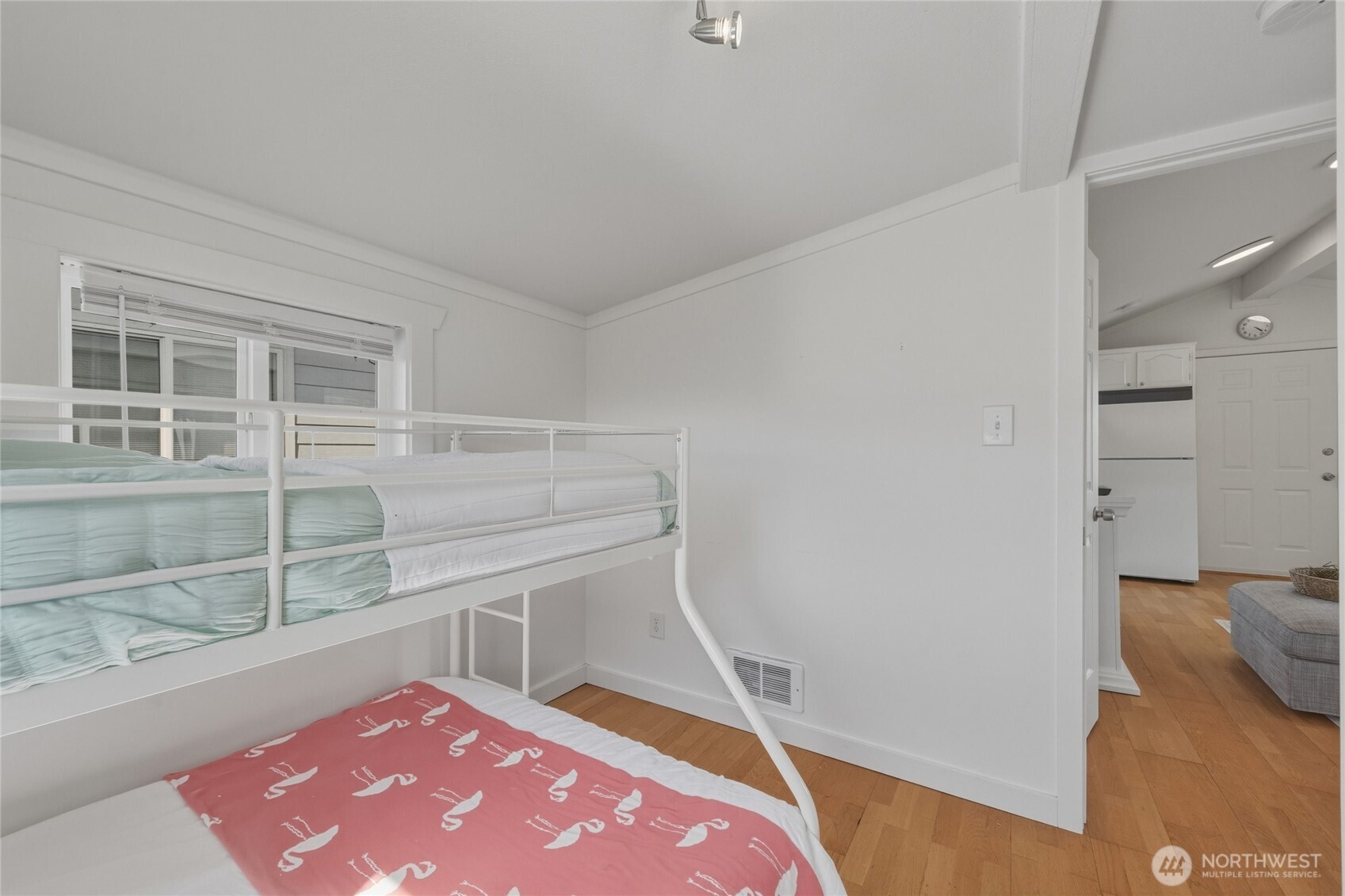 7403 Sunset Drive , Blaine, WA 98230