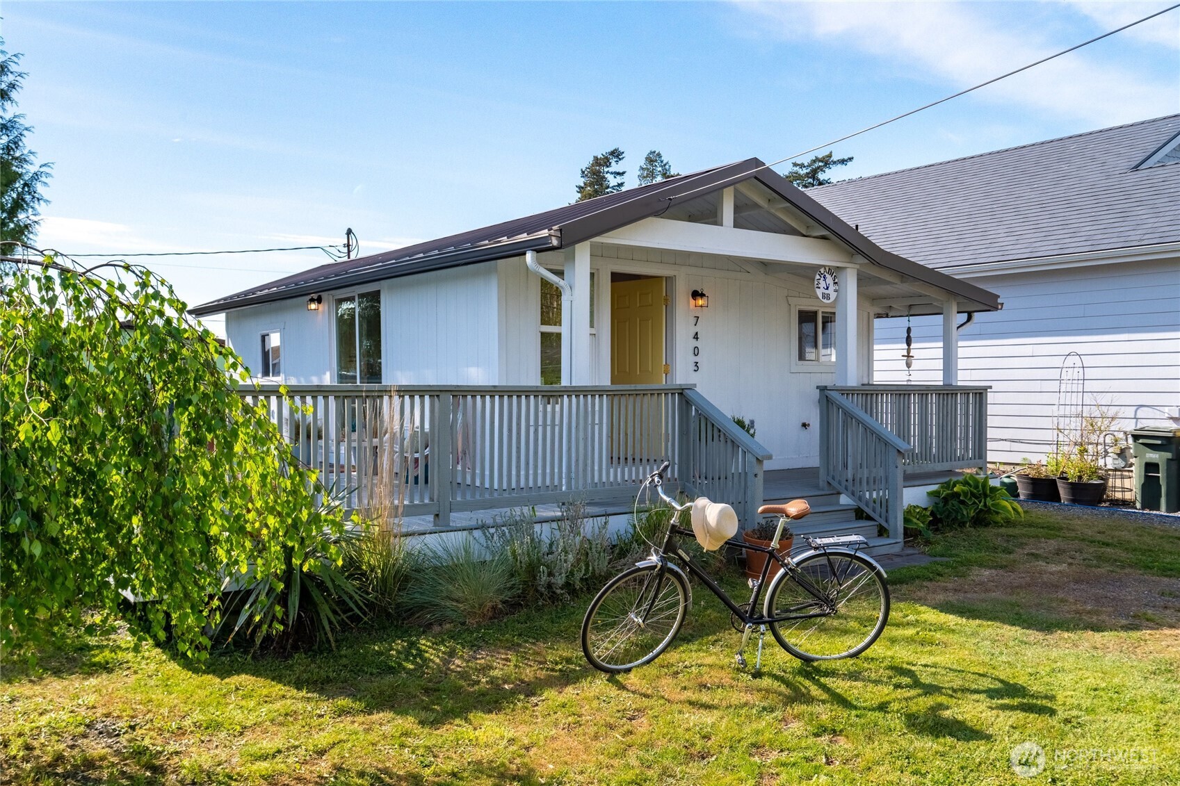 7403 Sunset Drive , Blaine, WA 98230