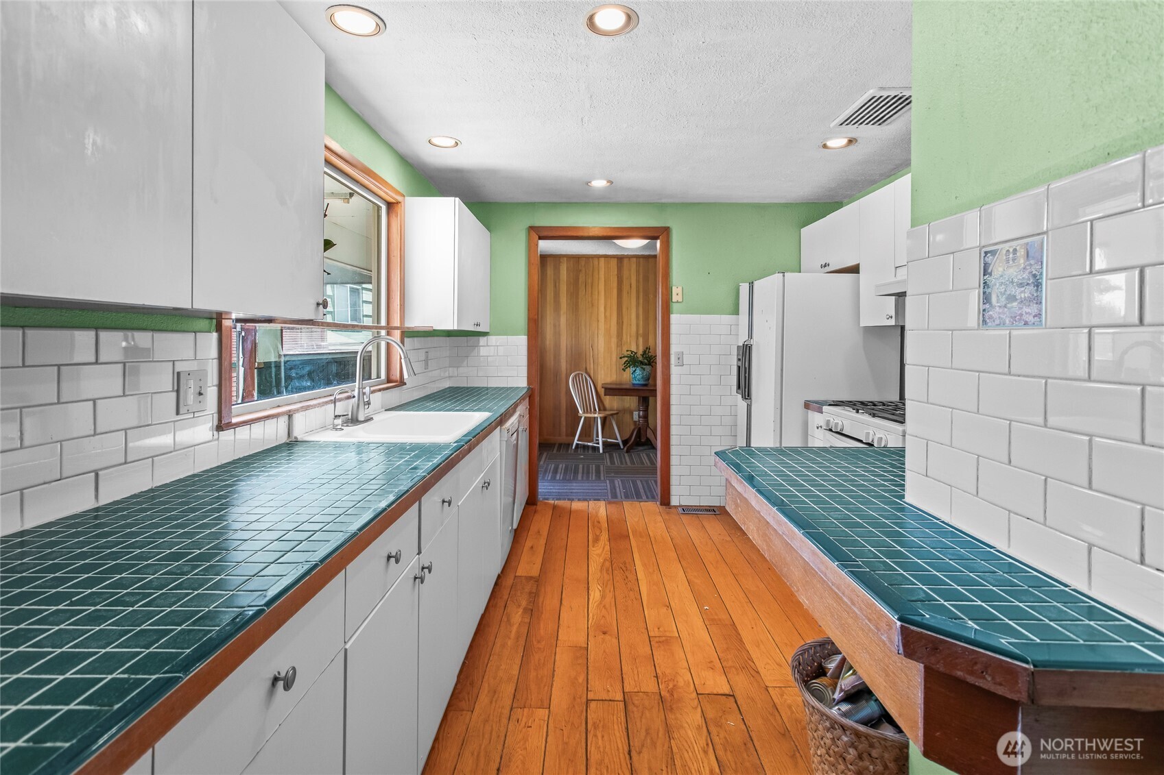 3701 N Whitman Street , Tacoma, WA 98407