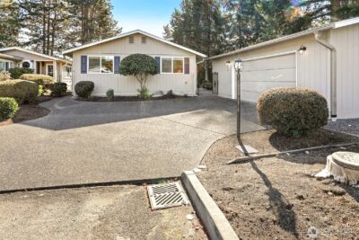 922 240th Place SW, Bothell, WA 98021 - Photo 2