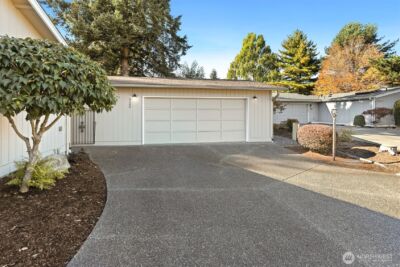 922 240th Place SW, Bothell, WA 98021 - Photo 33