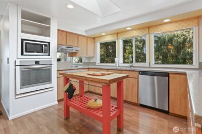922 240th Place SW, Bothell, WA 98021 - Photo 4