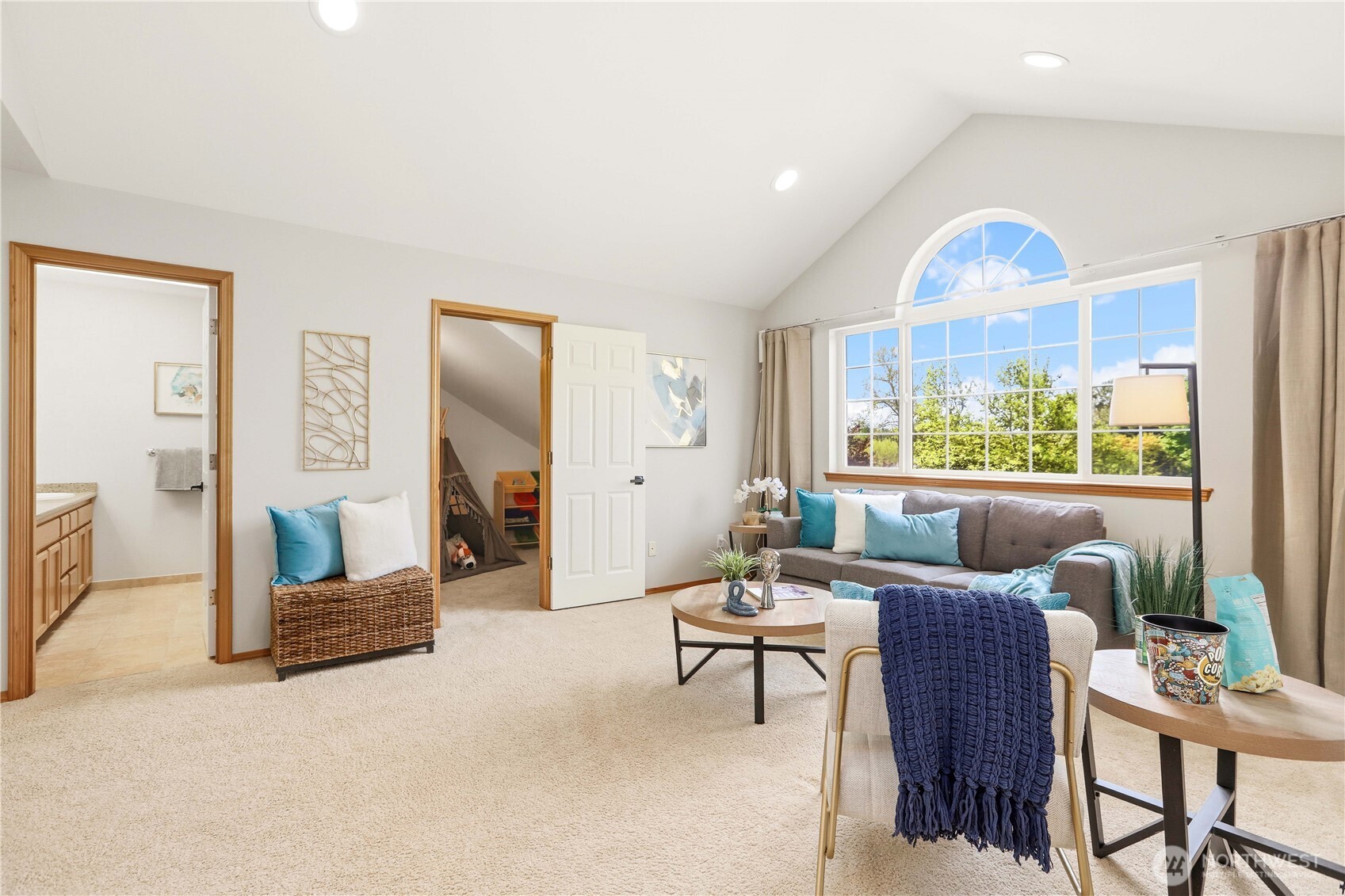23327 8th Place W, Bothell, WA 98021