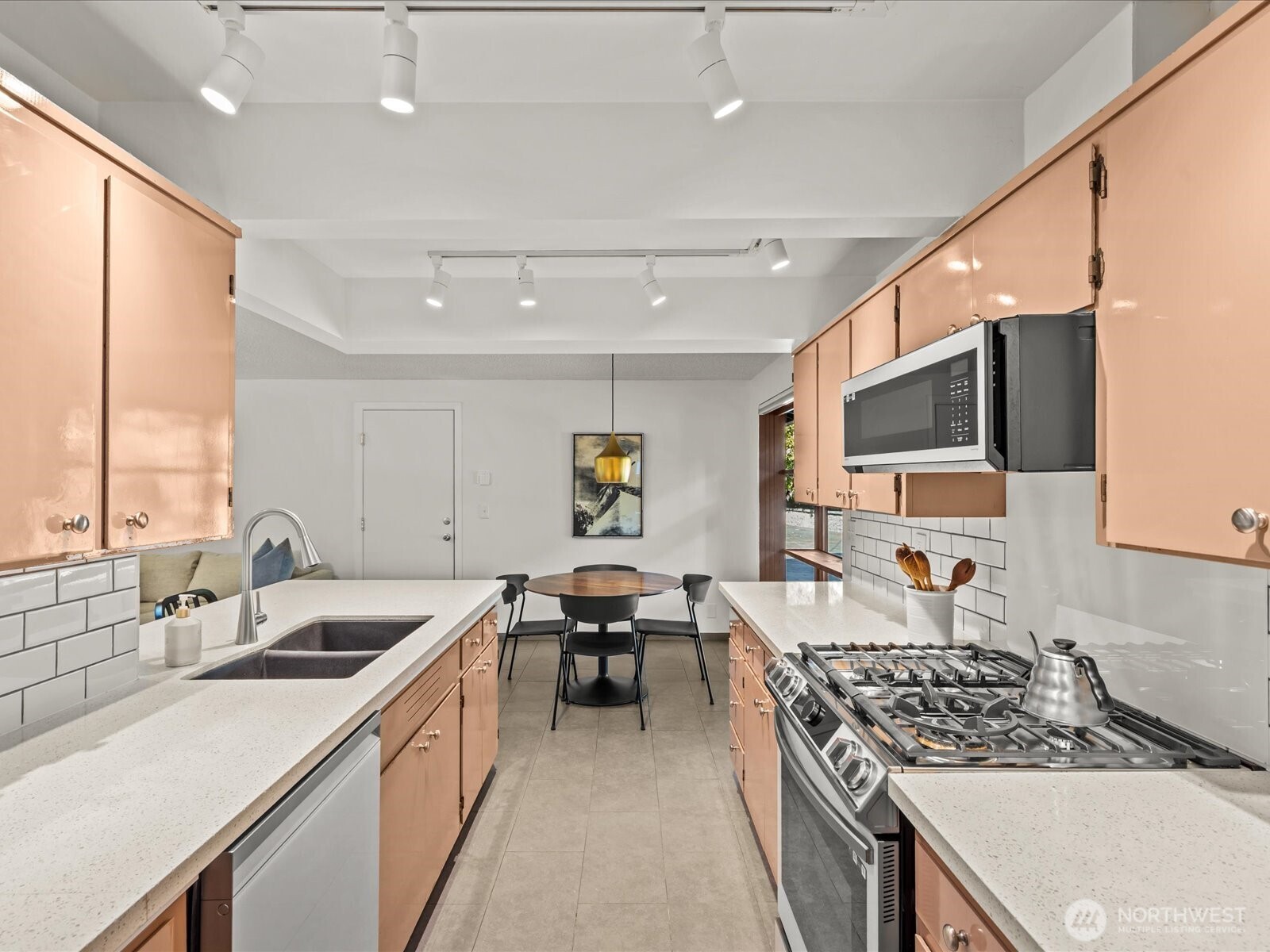 5925 NE 202nd Lane , Kenmore, WA 98208-8508