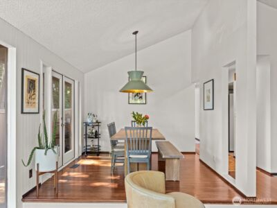 5925 NE 202nd Lane , Kenmore, WA 98208-8508 - Photo 9