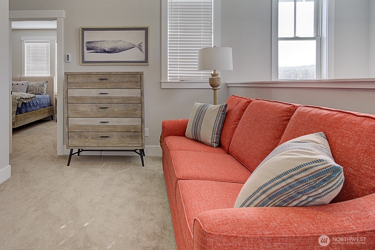114 Horizon Street , Pacific Beach, WA 98571