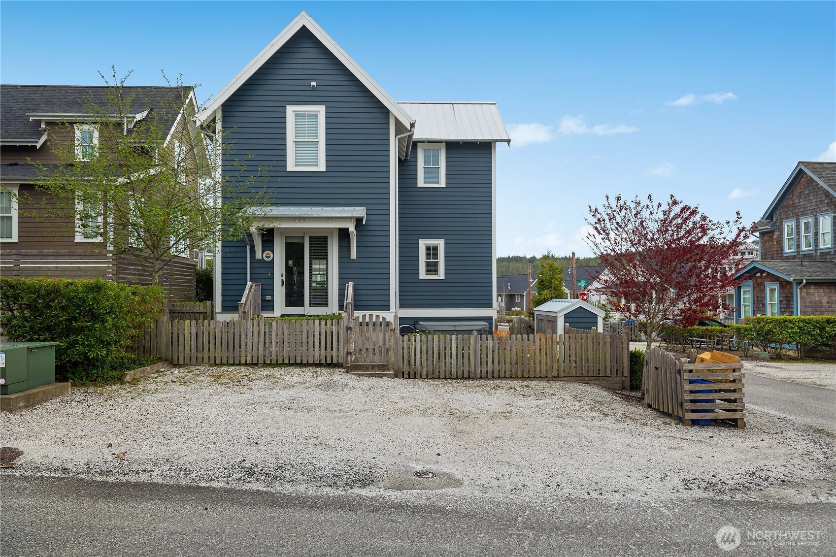114 Horizon Street , Pacific Beach, WA 98571