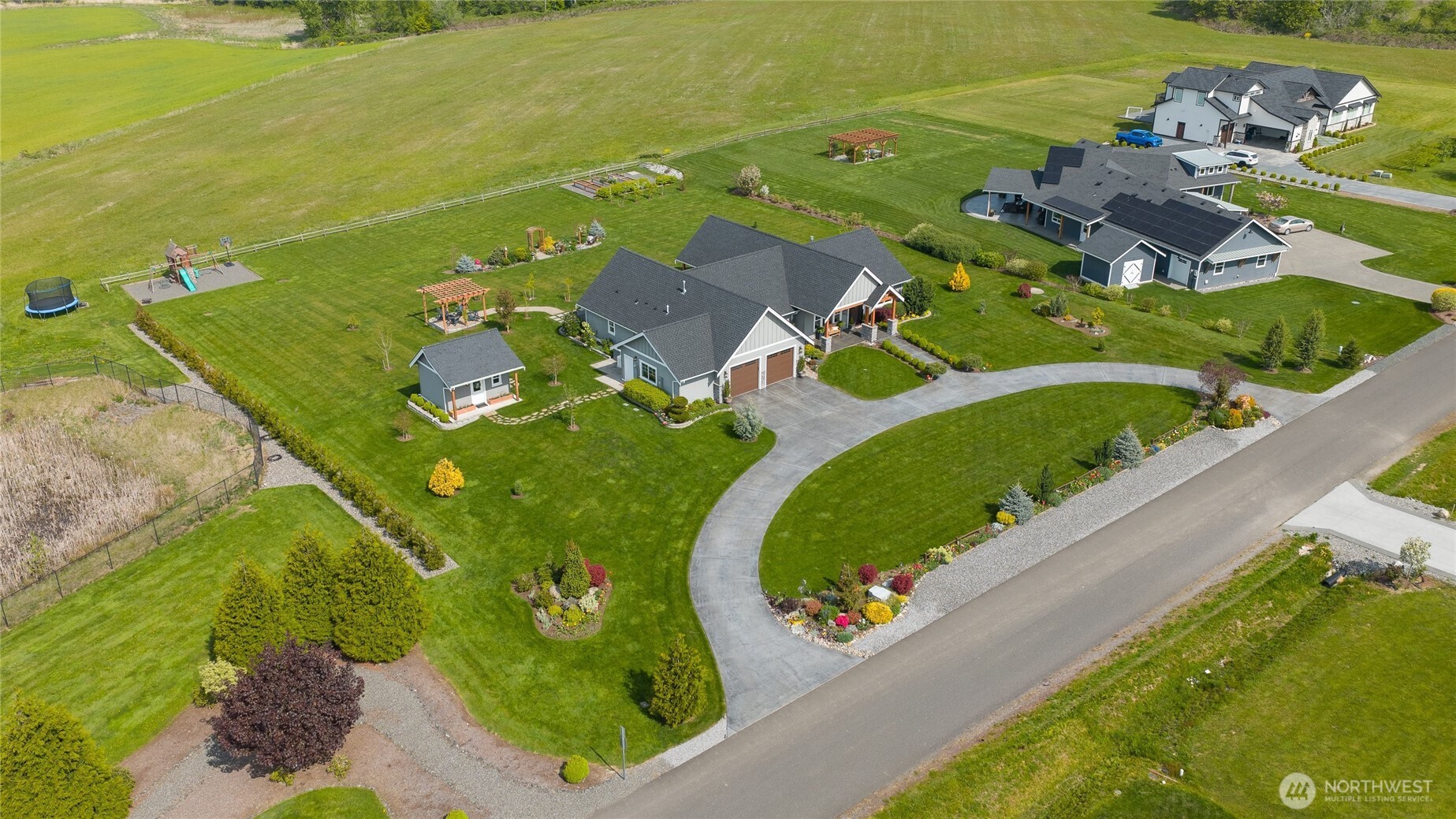 5369 Smith Ridge Drive , Bellingham, WA 98226