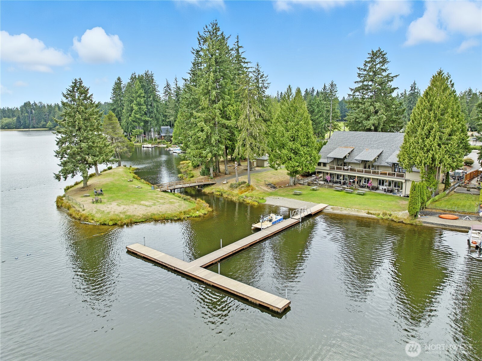30 E Ballycastle Way , Shelton, WA 98584