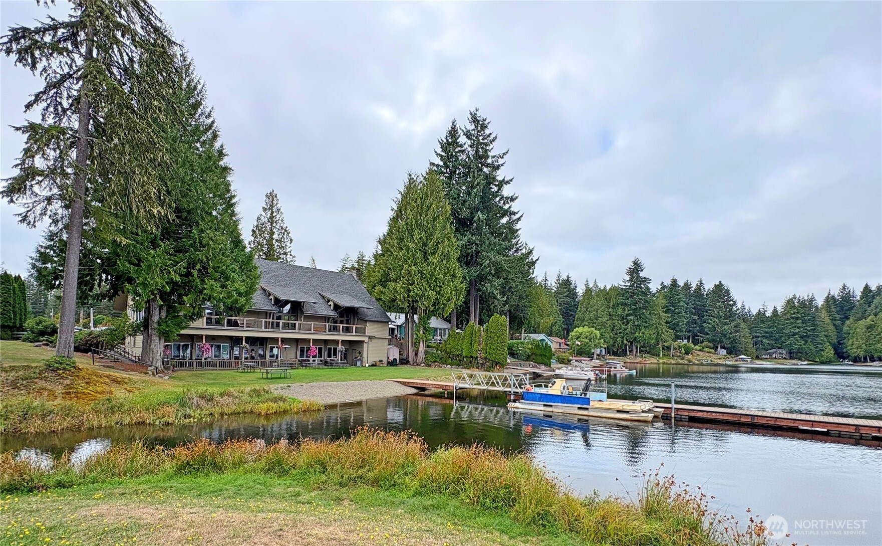 30 E Ballycastle Way , Shelton, WA 98584