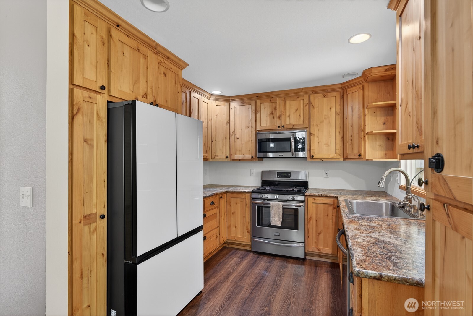 12808 58th Avenue NE, Marysville, WA 98271