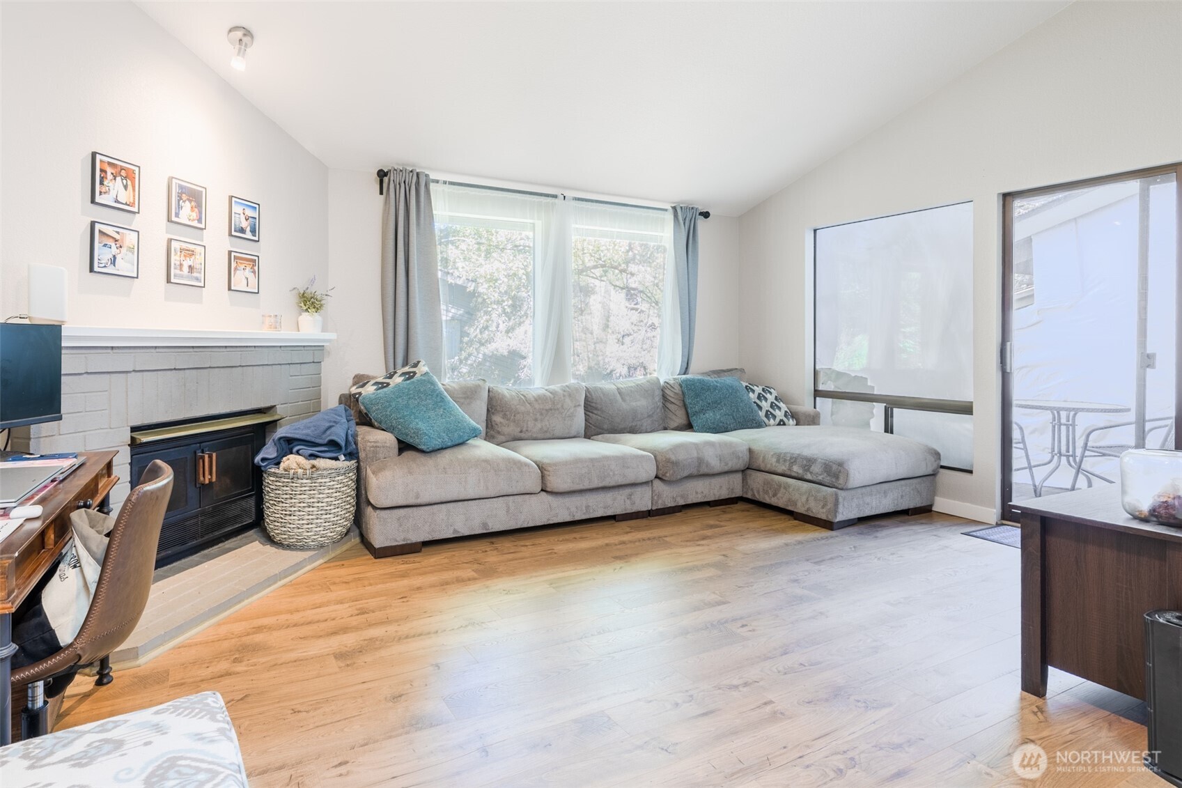 130 SW 116th Street #F32, Seattle, WA 98146