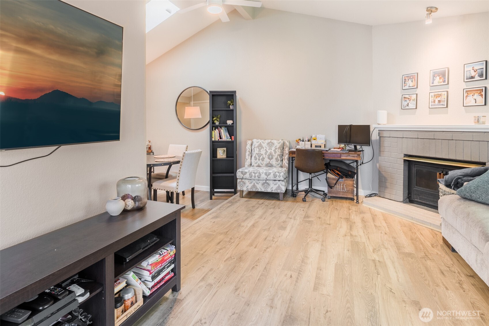 130 SW 116th Street #F32, Seattle, WA 98146
