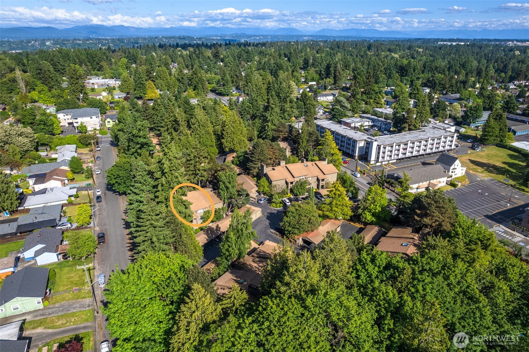 130 SW 116th Street #F32, Seattle, WA 98146
