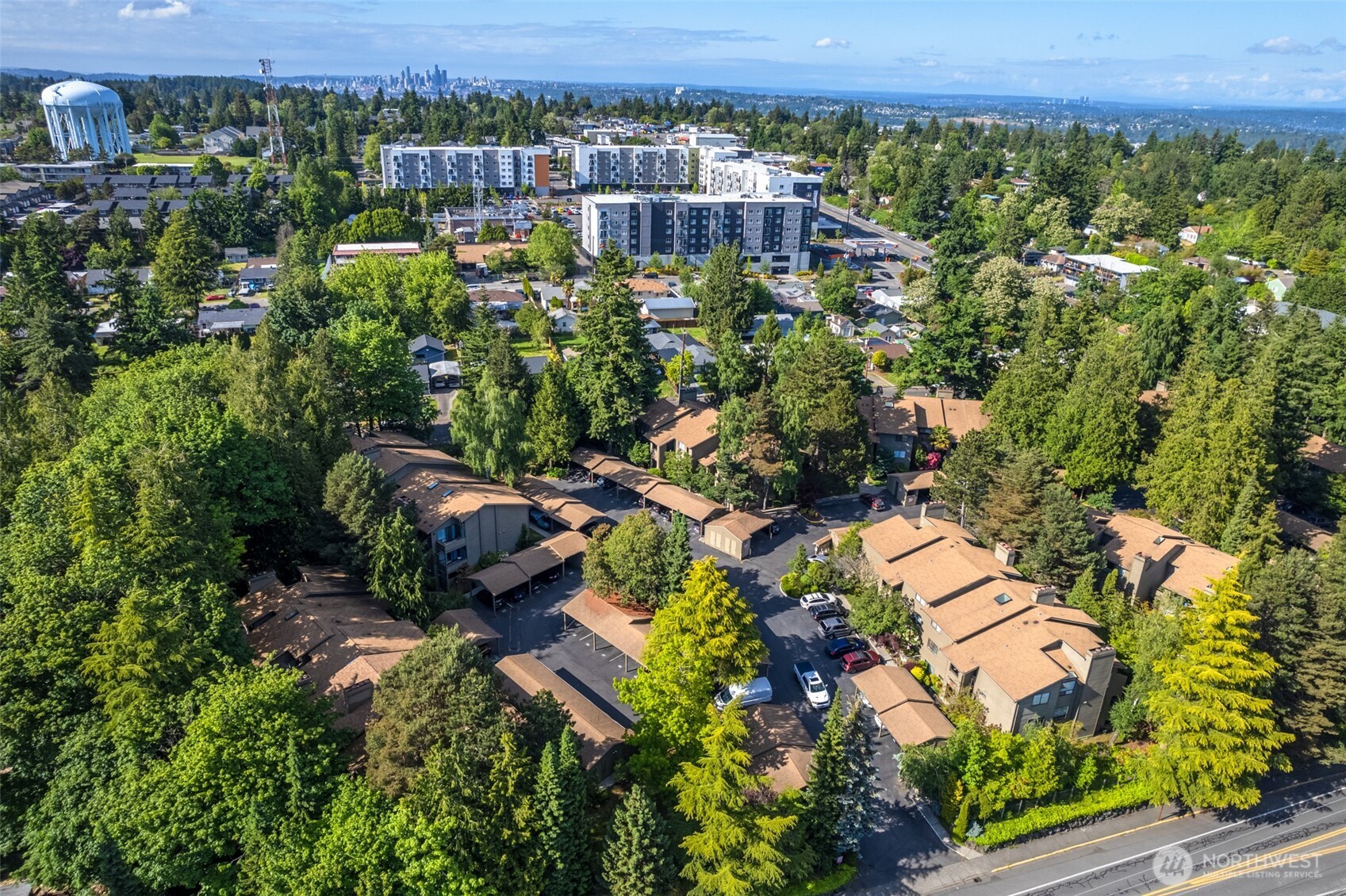 130 SW 116th Street #F32, Seattle, WA 98146