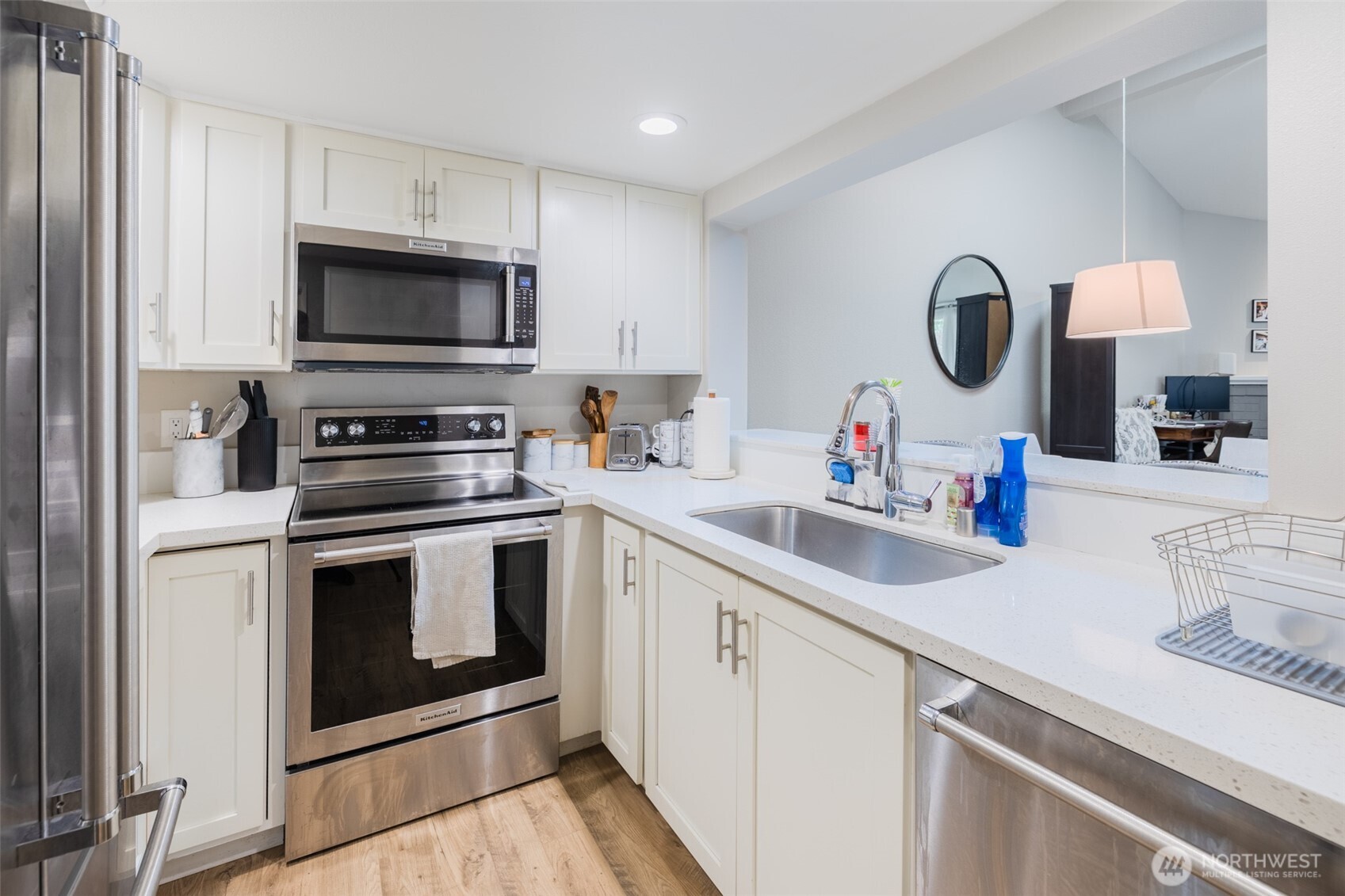 130 SW 116th Street #F32, Seattle, WA 98146