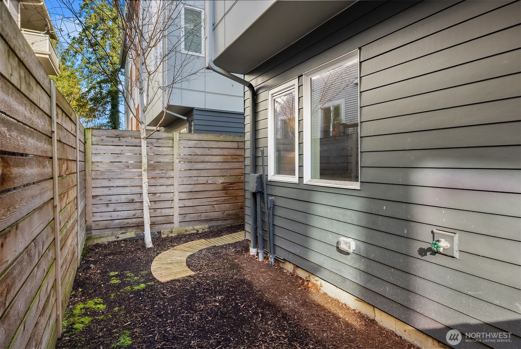 12526 15th Avenue NE #D, Seattle, WA 98125