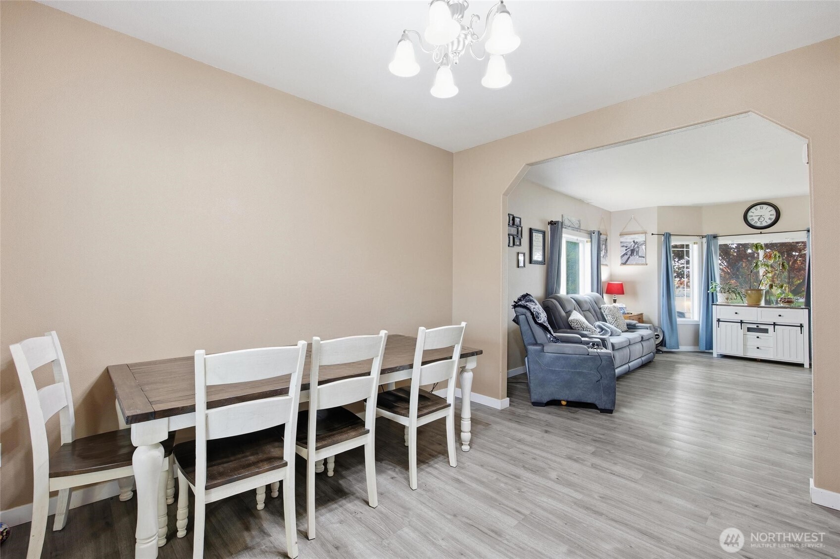 802 Willow Avenue NE, Quincy, WA 98848