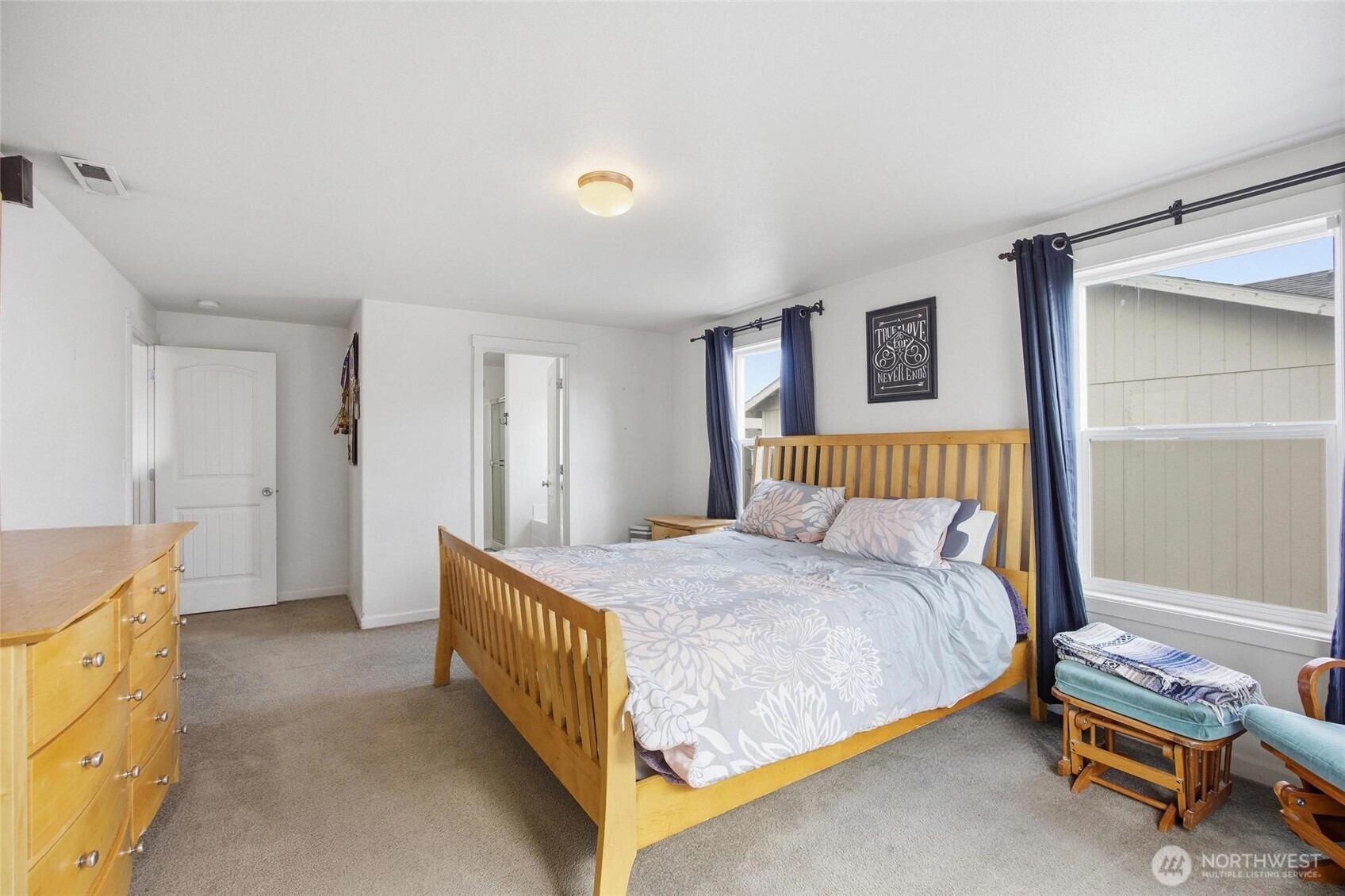 802 Willow Avenue NE, Quincy, WA 98848