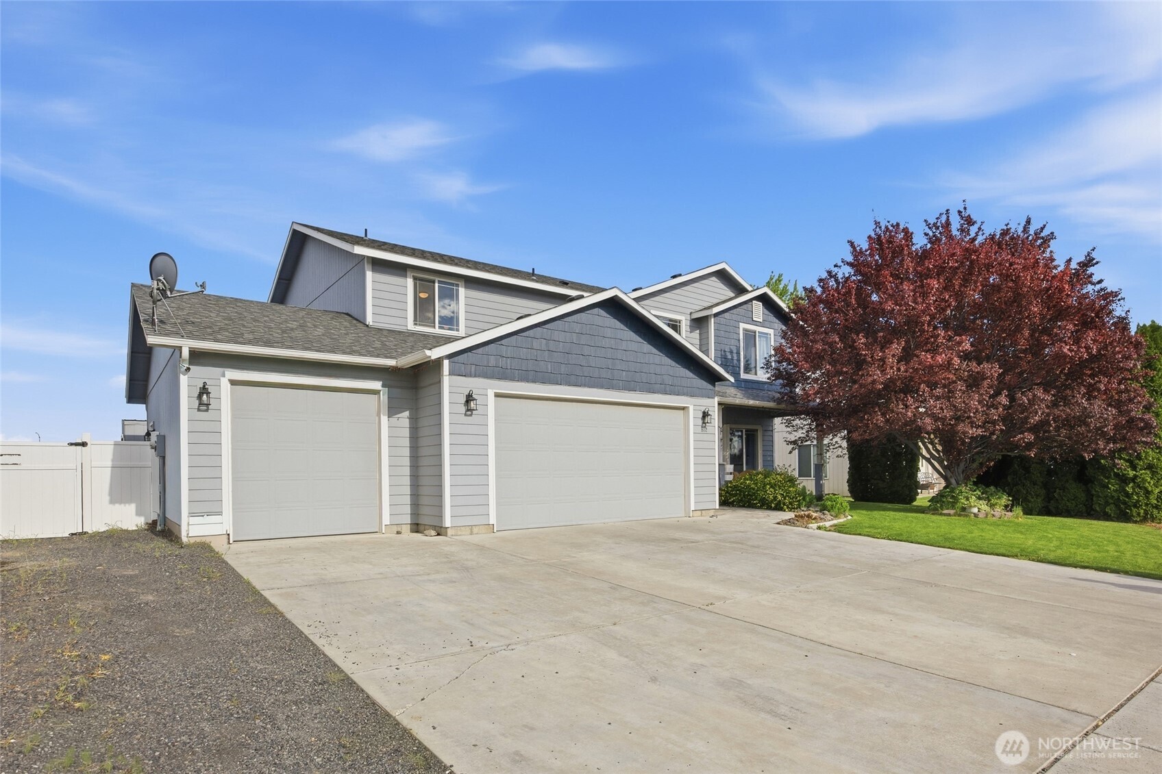 802 Willow Avenue NE, Quincy, WA 98848