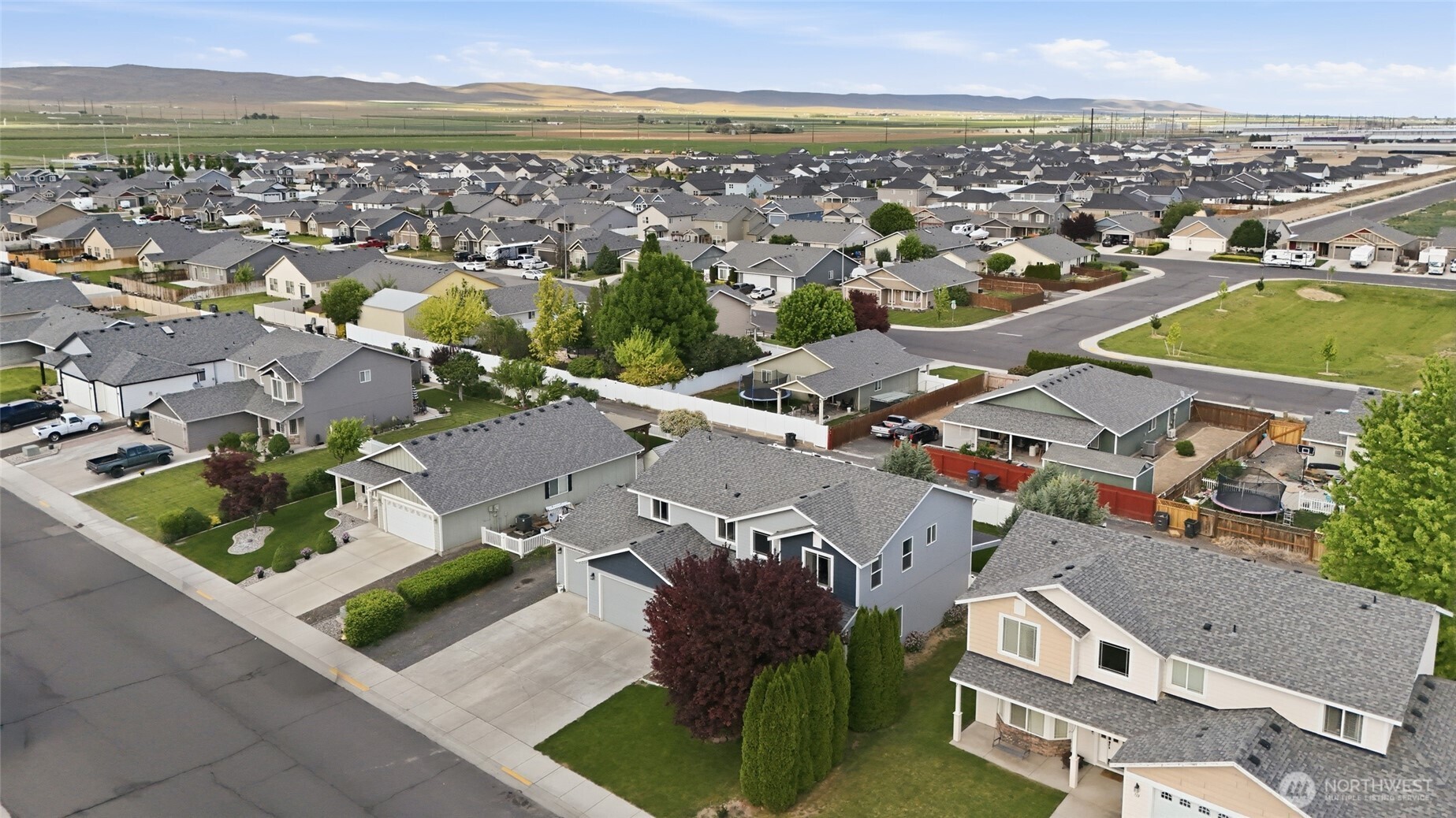 802 Willow Avenue NE, Quincy, WA 98848