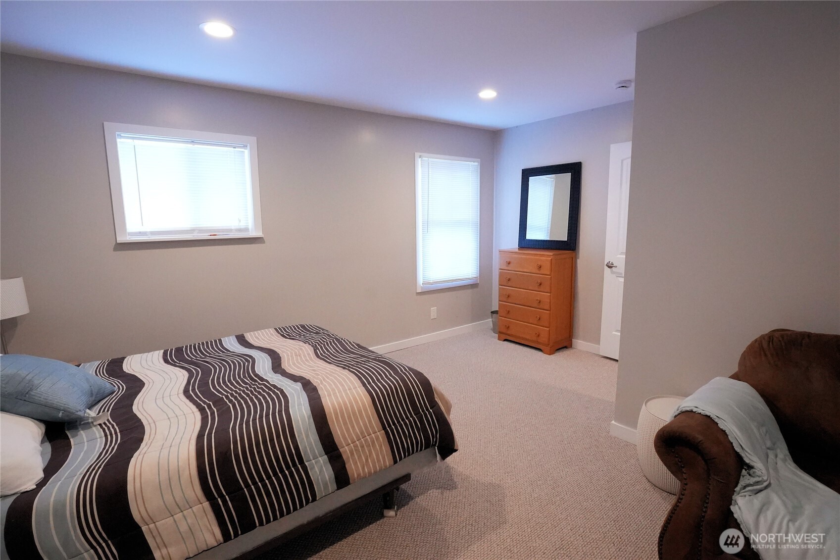 2101 W Lakeside Drive , Moses Lake, WA 98837