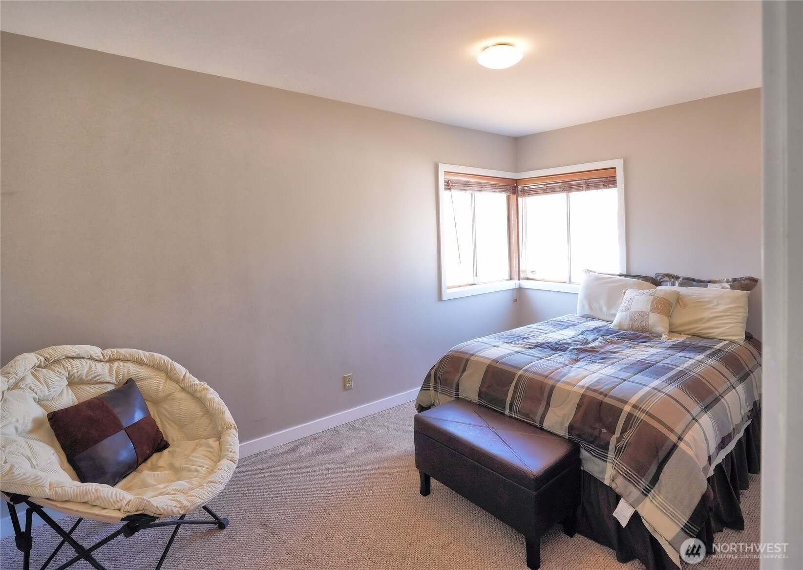 2101 W Lakeside Drive , Moses Lake, WA 98837