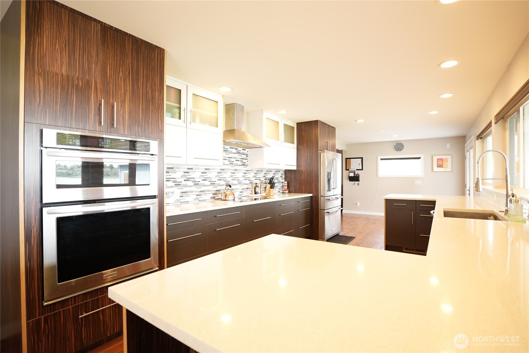 2101 W Lakeside Drive , Moses Lake, WA 98837