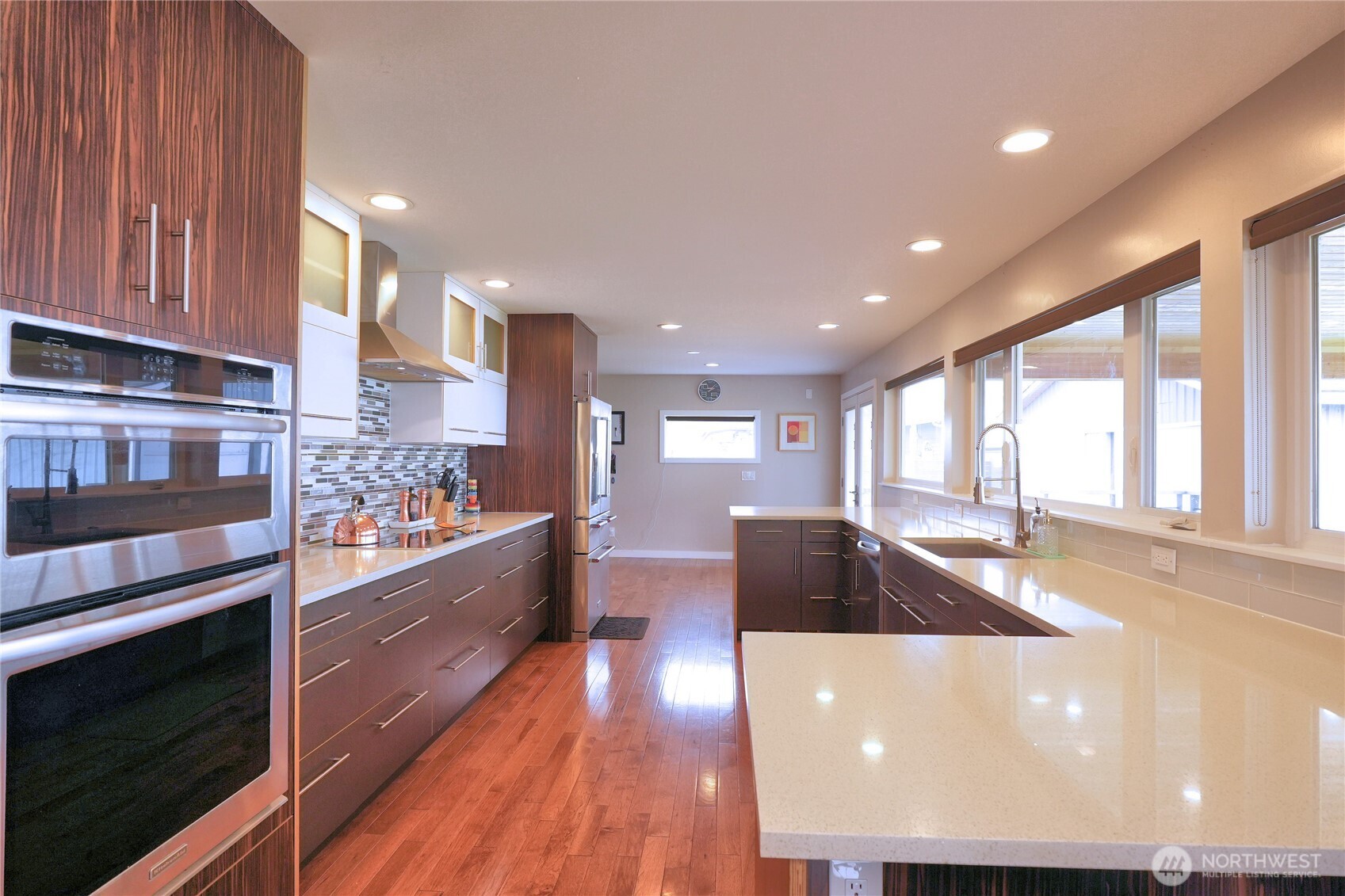 2101 W Lakeside Drive , Moses Lake, WA 98837