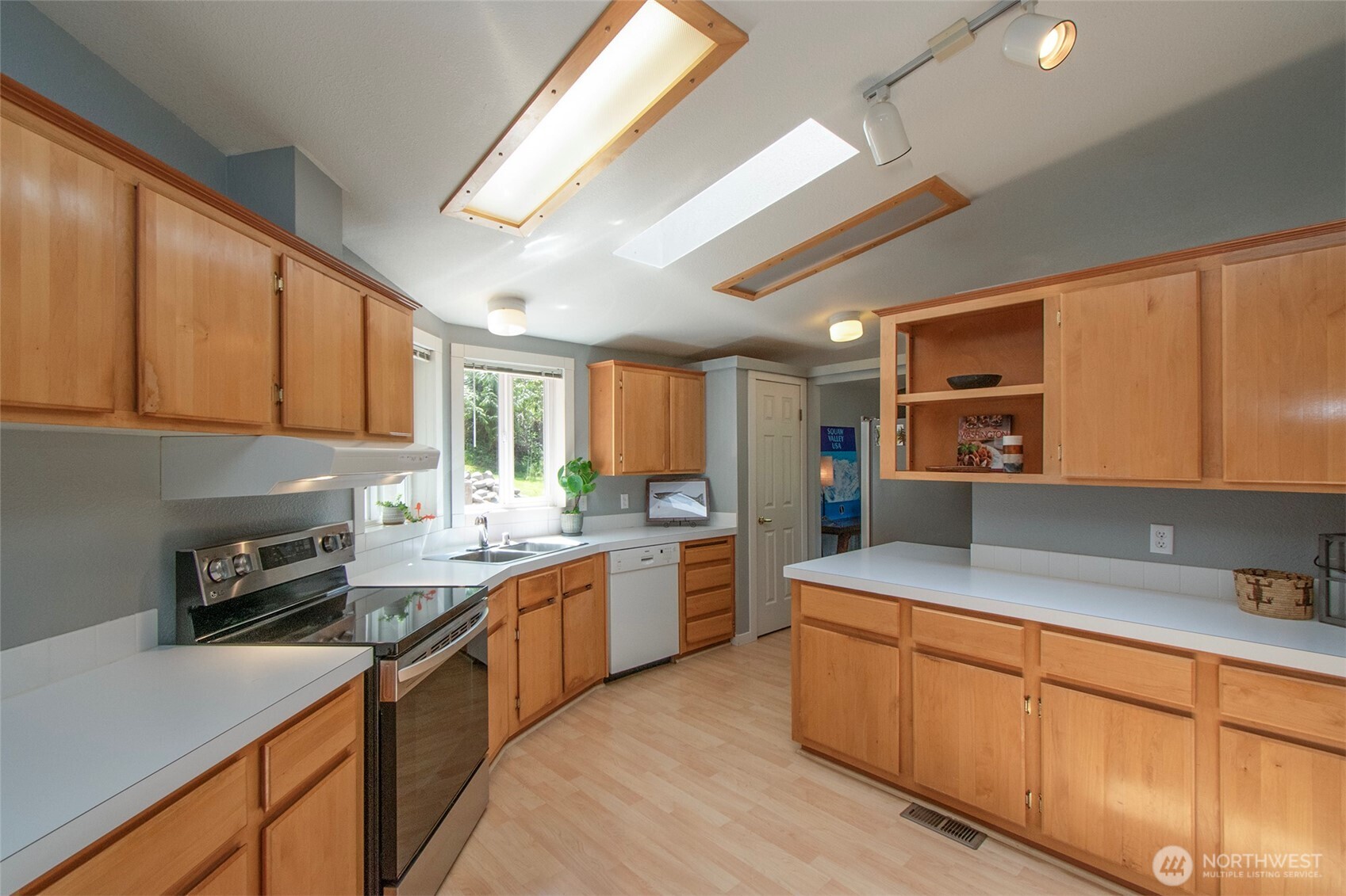 165 Wildcat Road , Port Angeles, WA 98363
