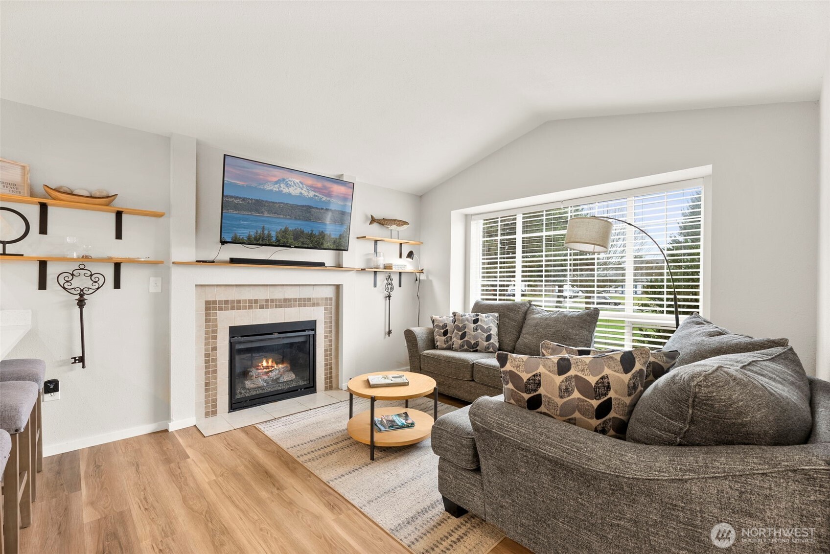 21617 44th Avenue Court E, Spanaway, WA 98387