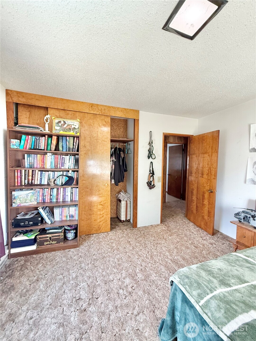 522 Golden Street , Oroville, WA 98844