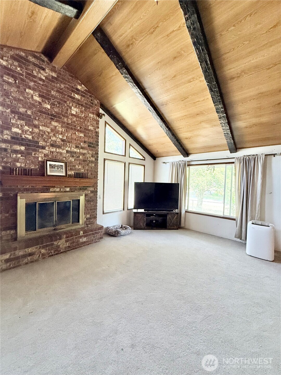 522 Golden Street , Oroville, WA 98844