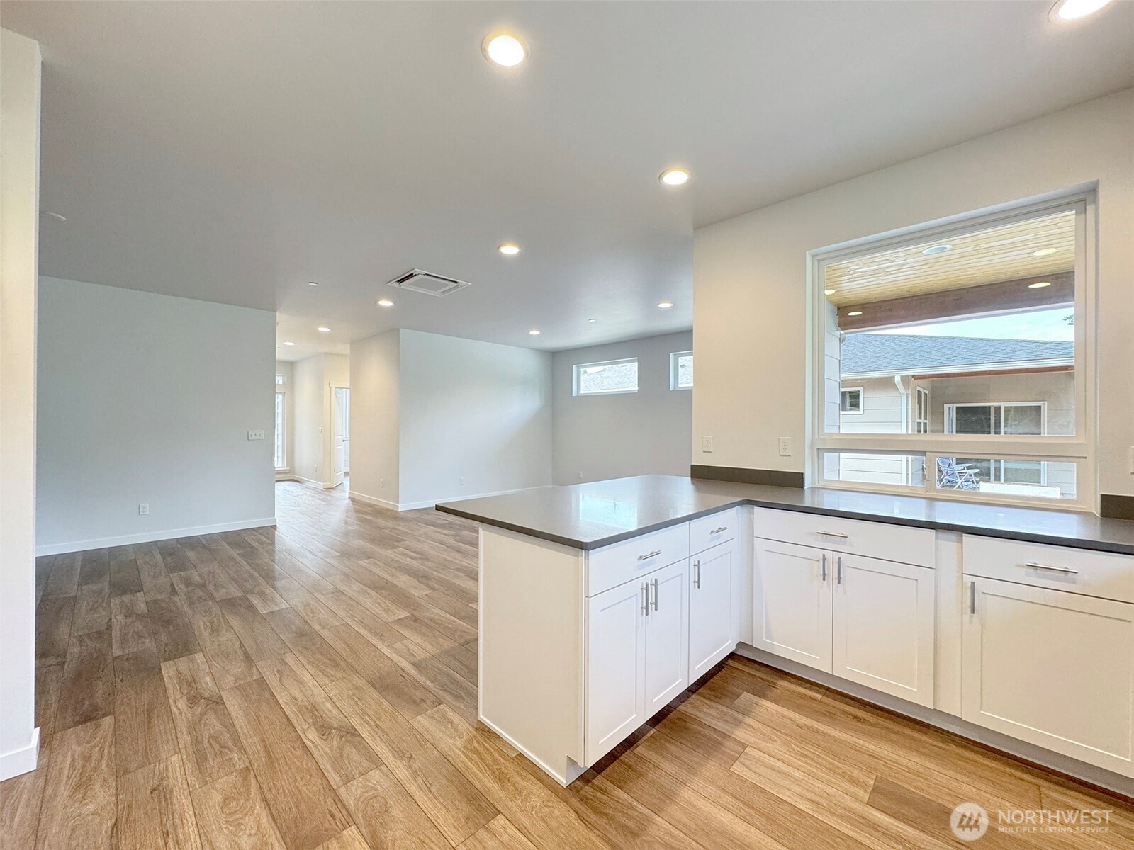 1413 Discovery Loop , Port Angeles, WA 98363