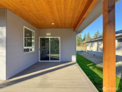 1413 Discovery Loop , Port Angeles, WA 98363 - Photo 20