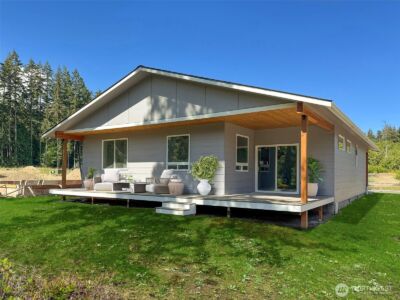 1413 Discovery Loop , Port Angeles, WA 98363 - Photo 2